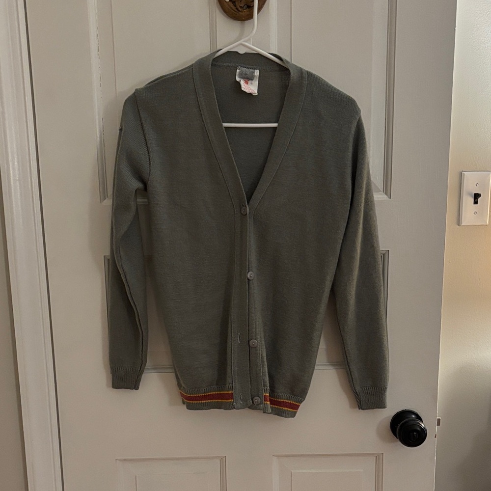 Women’s Gray Cardigan Sweater